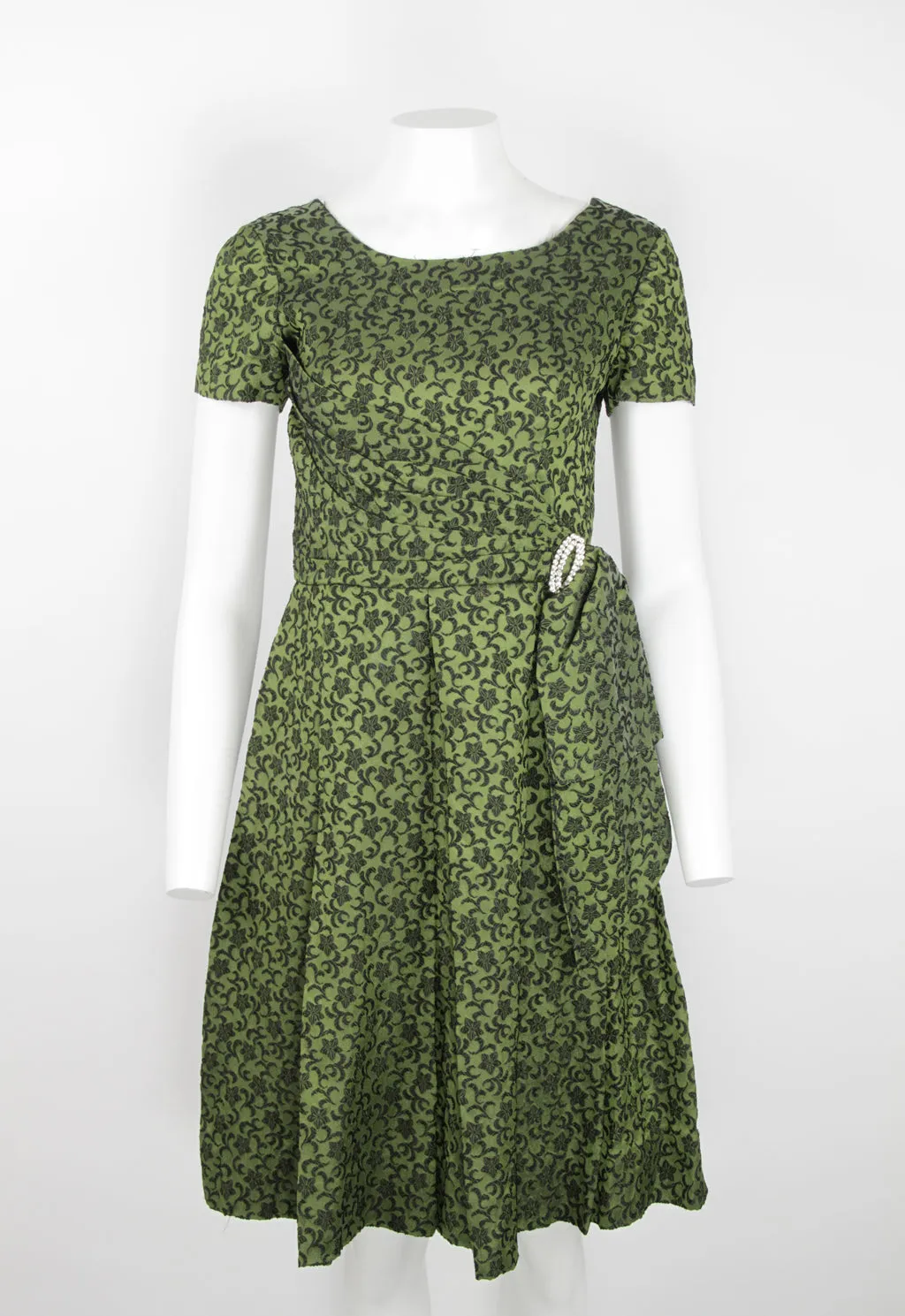 50s Green and black floral pattern dress with diamante buckle - S/M