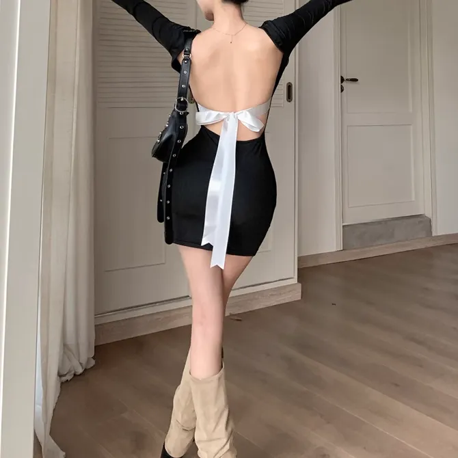 Backless Lace-Up Long-Sleeve Slim Fit Black Dress