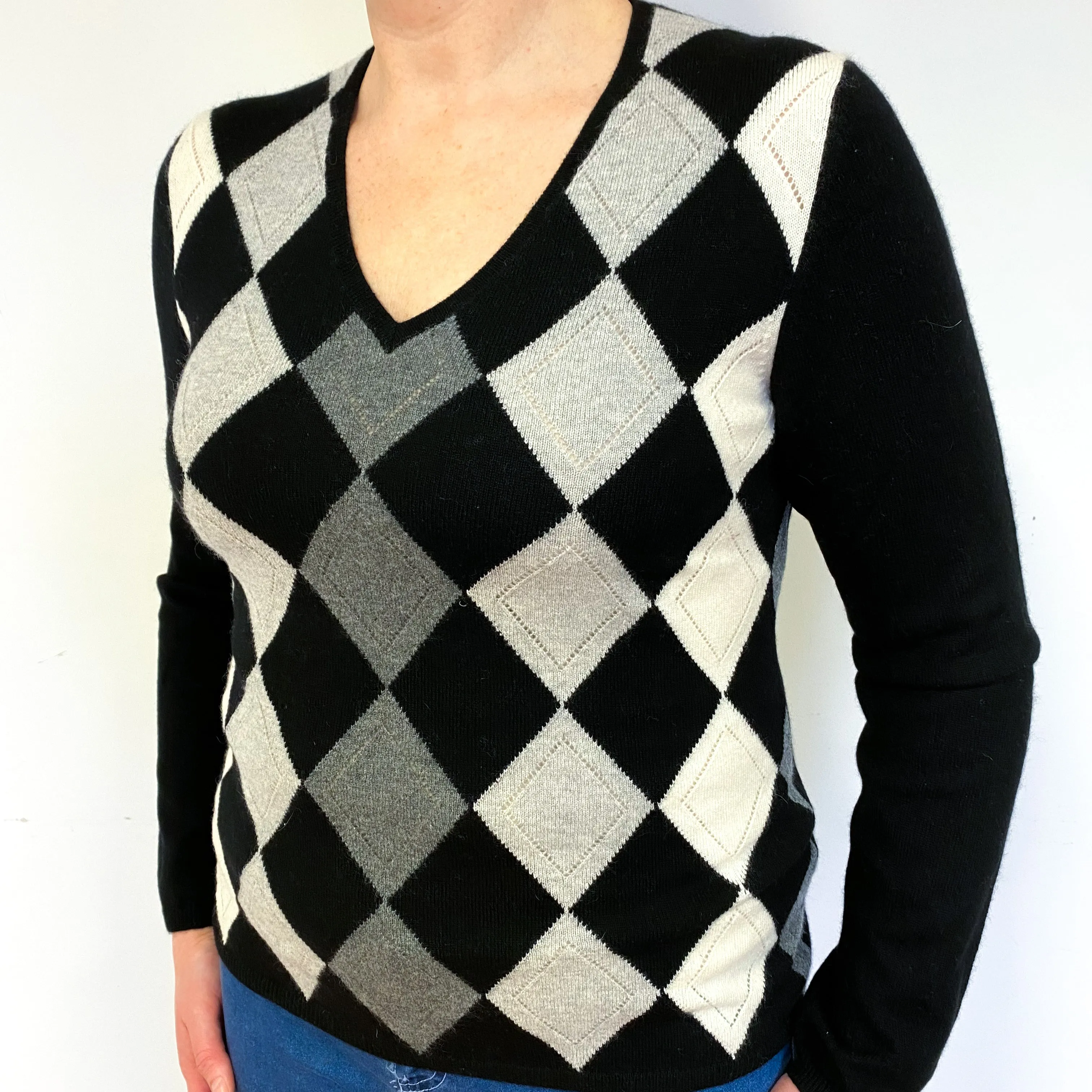 Black Grey Diamond Pattern Cashmere V-Neck Jumper Large