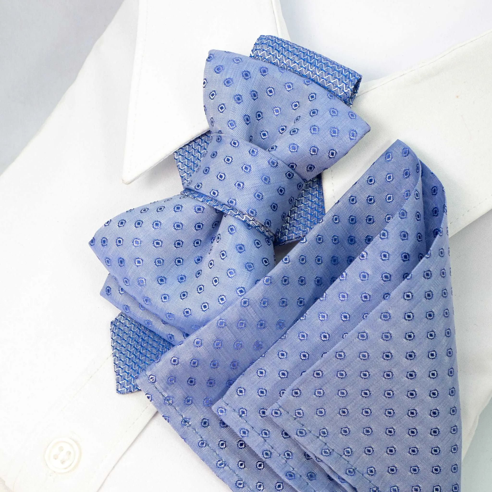 BOW TIE "BLUEBIRD"