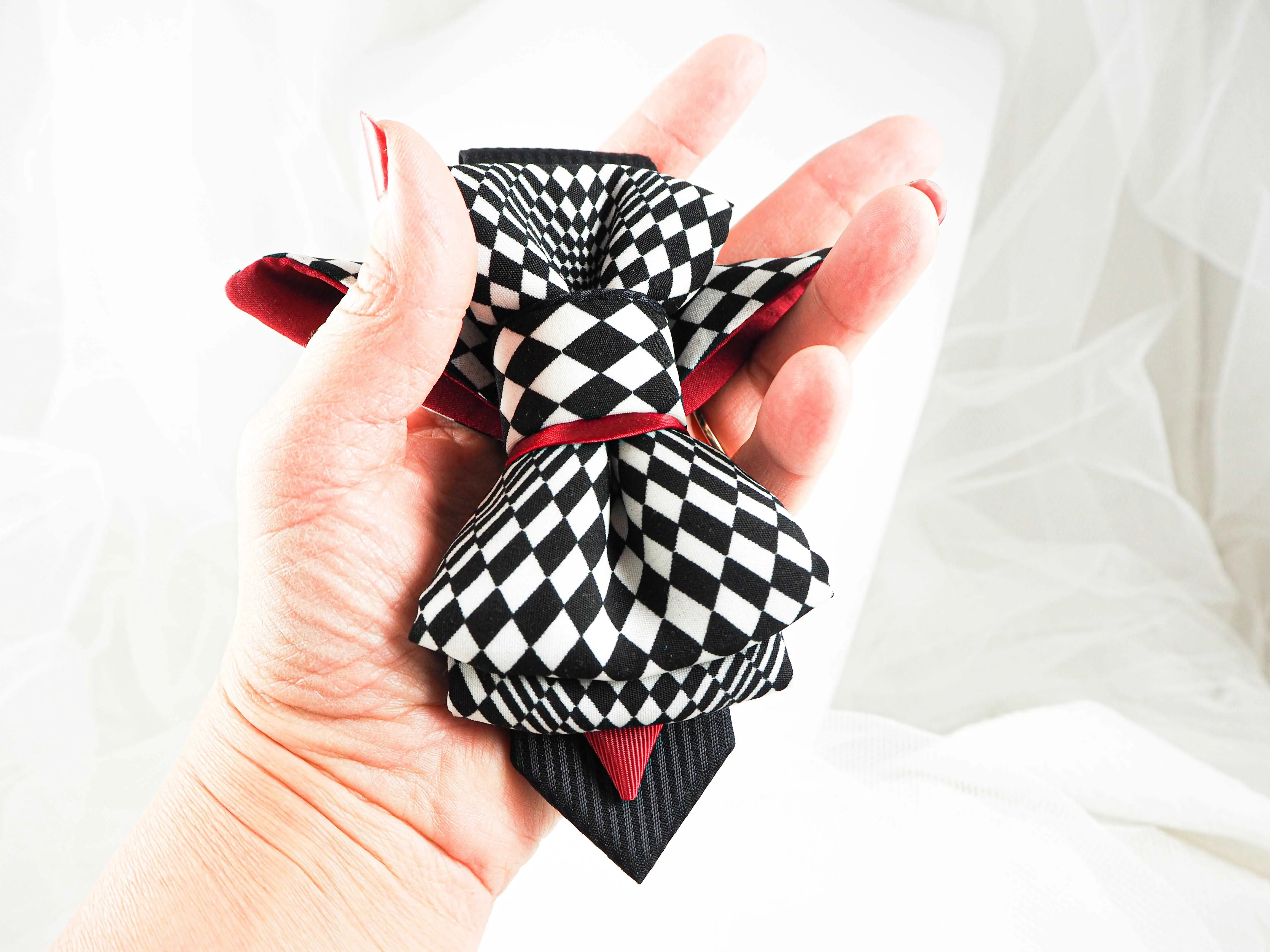 BOW TIE "CHESS BIRD" FOR LADIES