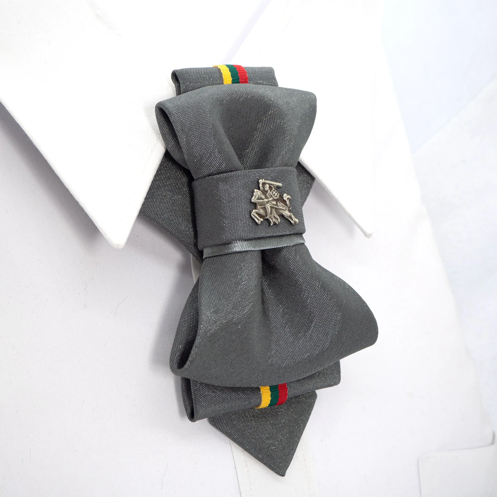 BOW TIE "VYTIS PEACE"