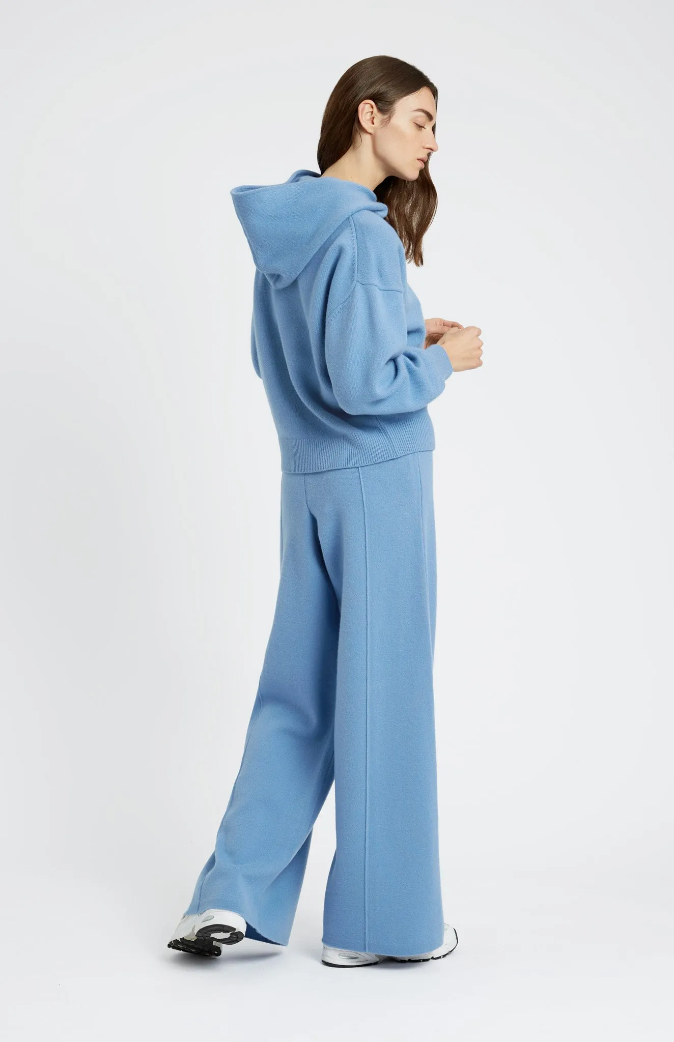 Cashmere Blend Trousers In Cornflower