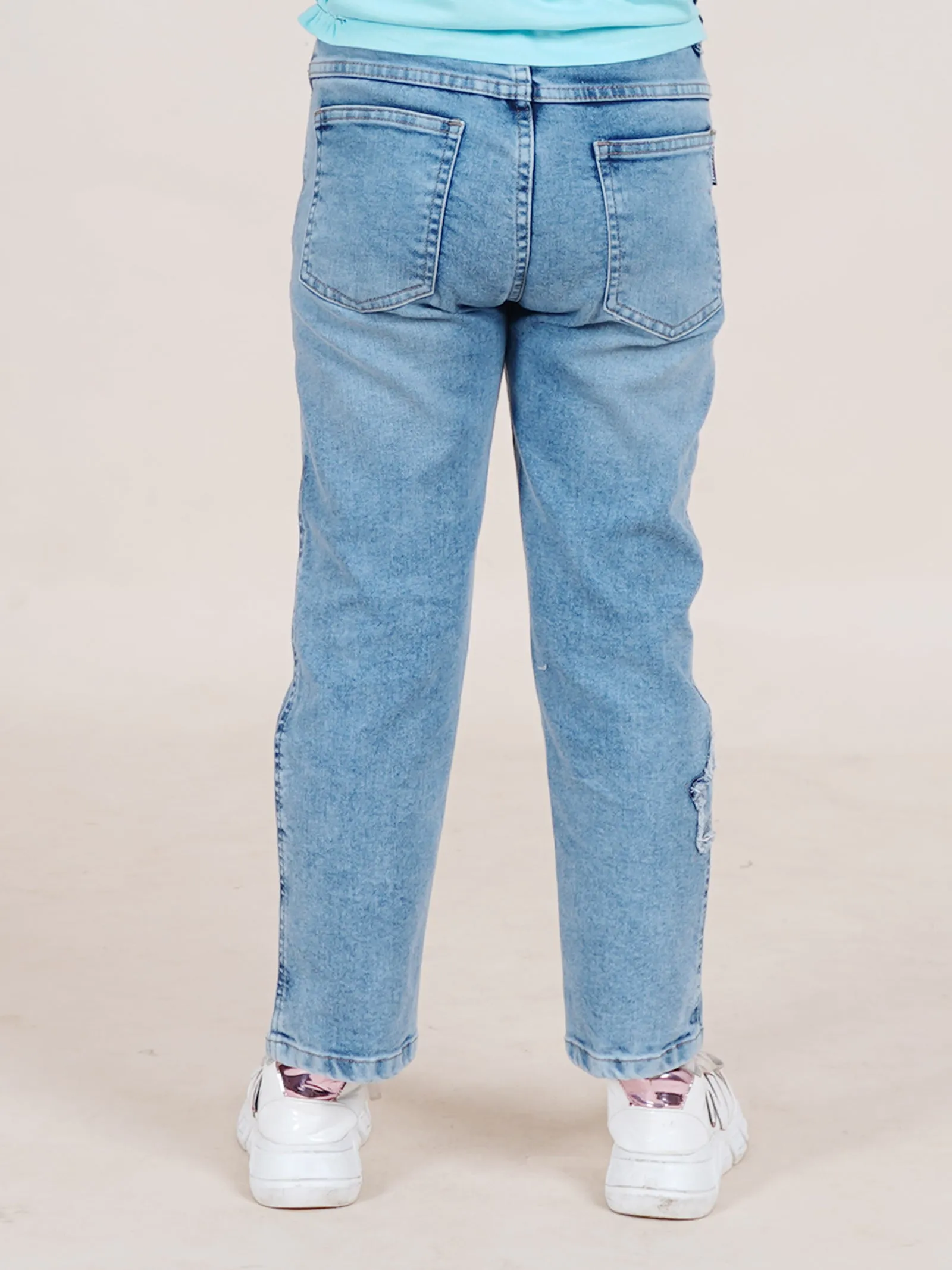 Girls Full Length Frayed Star Patch Washed Denim Jeans With Elasticated Waistband