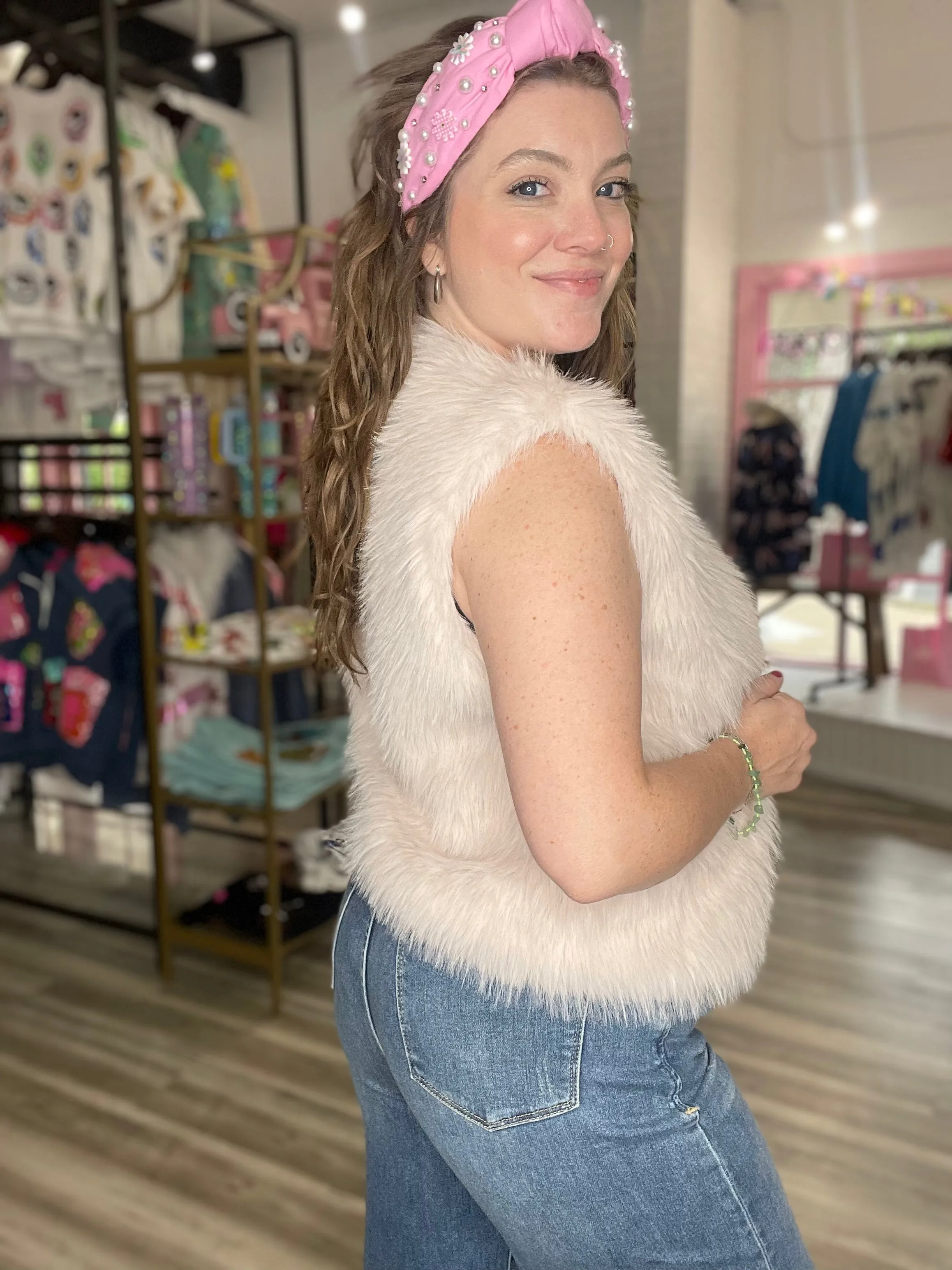 Impressive Night Out Faux Fur Vest Light Pink