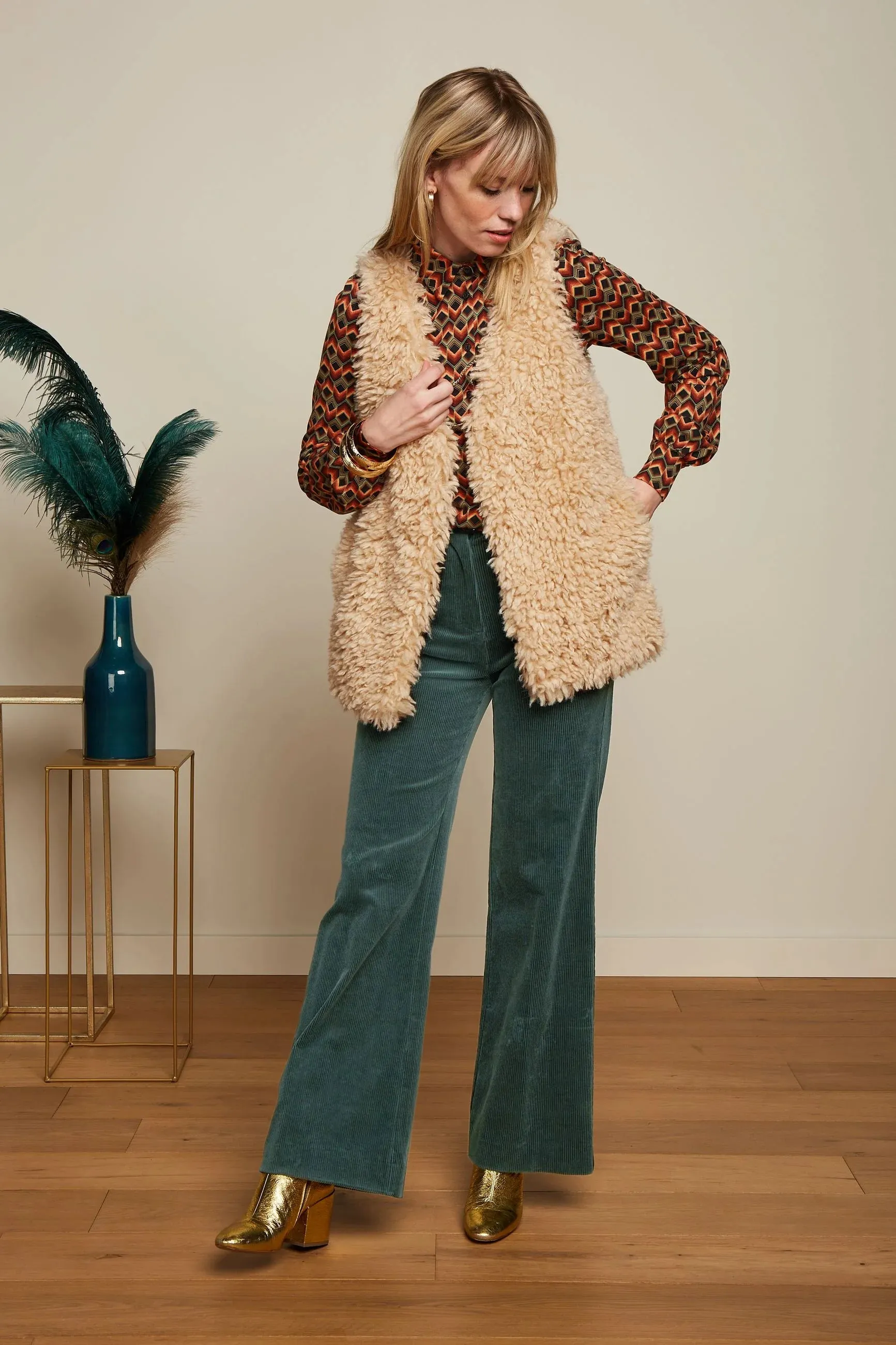 King Louie Cilla Gilet Boheme - Marzipan