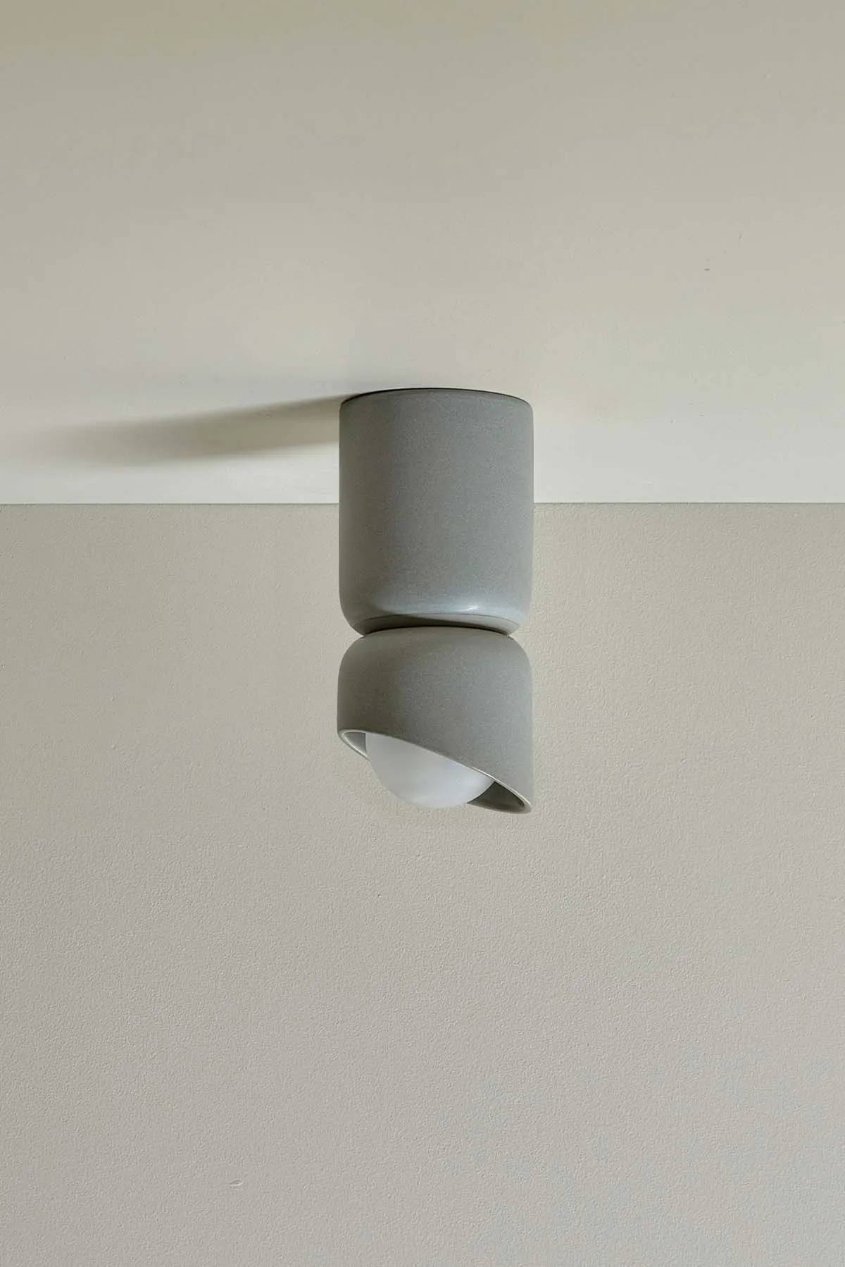 Terra 1.5 Ceiling Light, Flush Mount