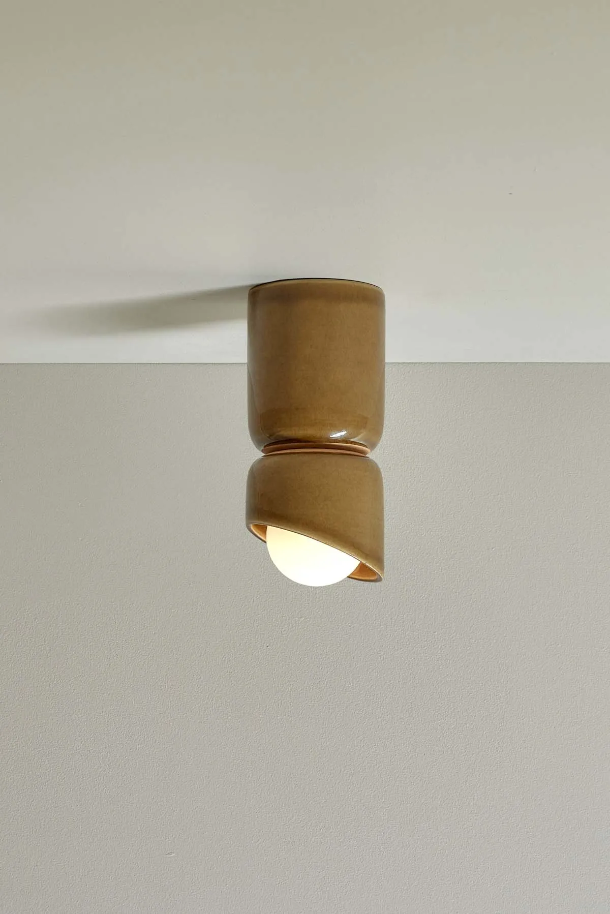 Terra 1.5 Ceiling Light, Flush Mount