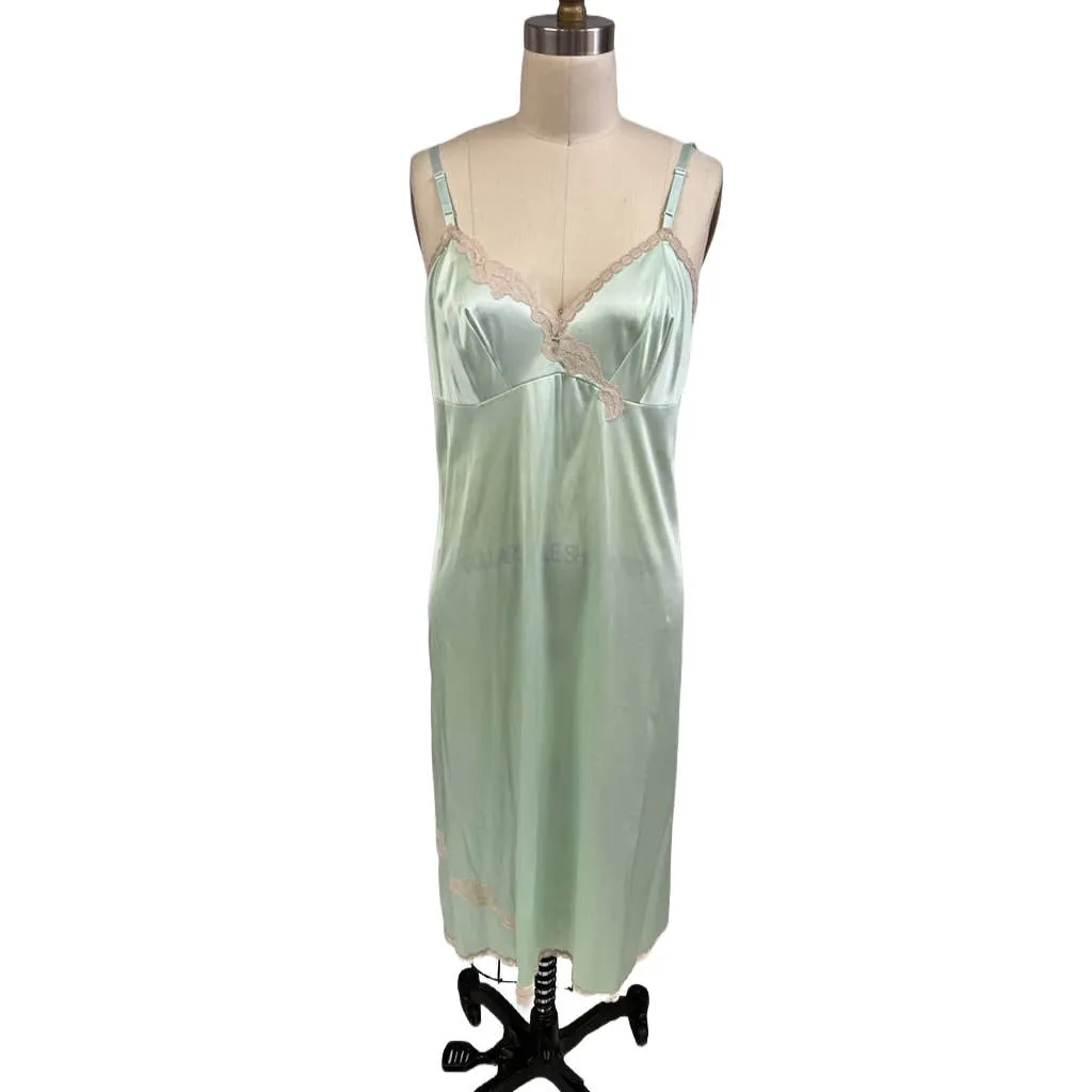 Vanity Fair Nylon Vintage Seafoam Green/lace  Full Slip 36 Long NWOT