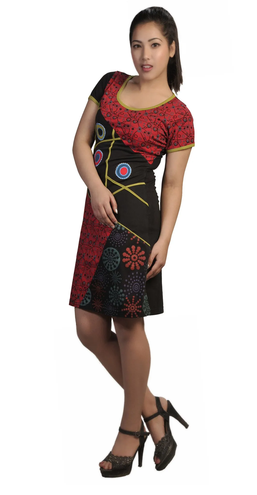 womens-short-sleeved-dress-with-multicolored-patch-print-embroidery